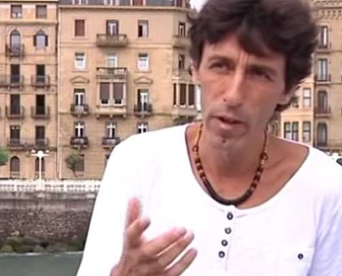 Entrevista a Aingeru Mayor. Niñas con pene y niños con vulva.